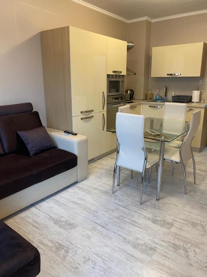 Iva Luxury Apartament Ruse Exterior foto